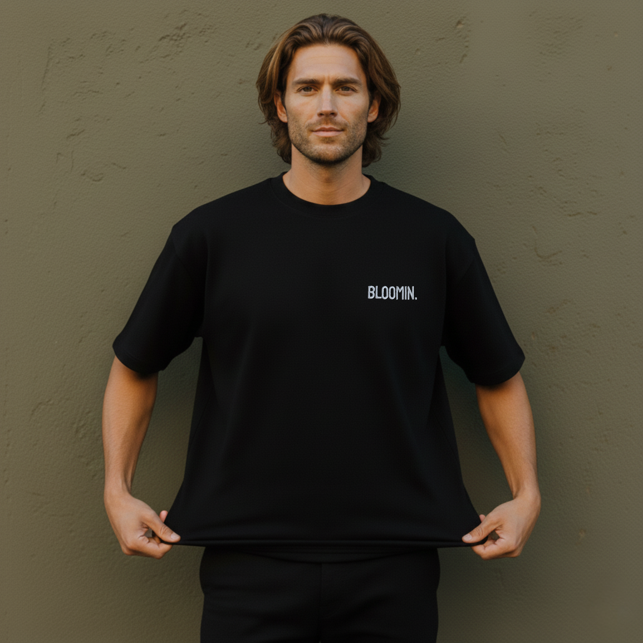 ESSENTIAL - BLACK/WHITE