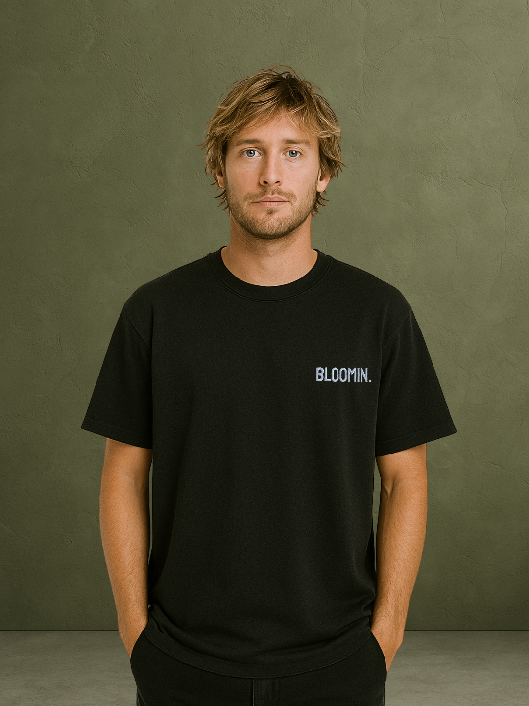 ESSENTIAL - BLACK/WHITE